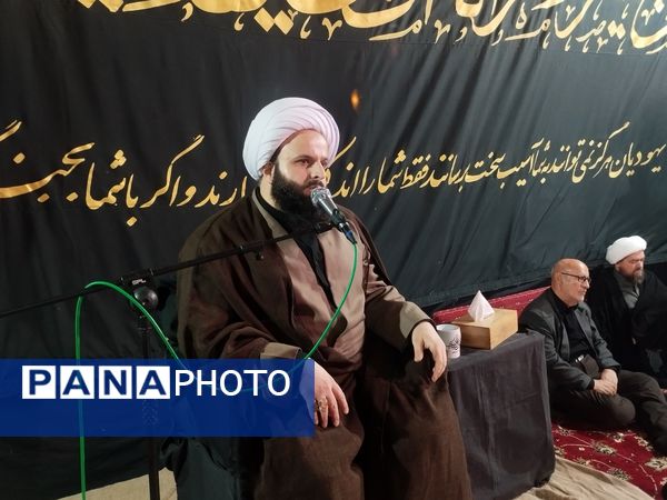 مراسم پرشور عزاداری شب تاسوعای حسینی در مسجد موسی‌ بن جعفر(ع) قروه