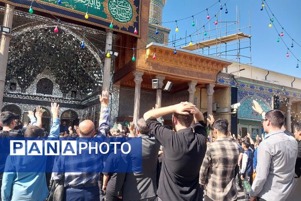 حضور دانش‌آموزان دبستان هیأت امنایی شهید قلنبر ناحیه دو شهرری در مراسم شهادت حضرت عبدالعظیم (ع)