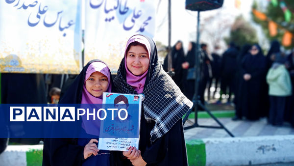 حضور حماسی مردم شهرضا در راهپیمایی 22 بهمن