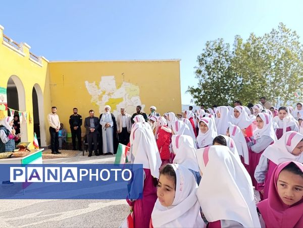 طنین زنگ انقلاب در مدرسه نصر سردشت بشاگرد