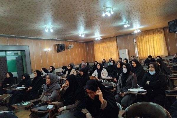 برگزاری کارگاه توانمند‌سازی و ارتقا سواد سلامت مربیان در آموزش و پرورش ناحیه یک شهرری