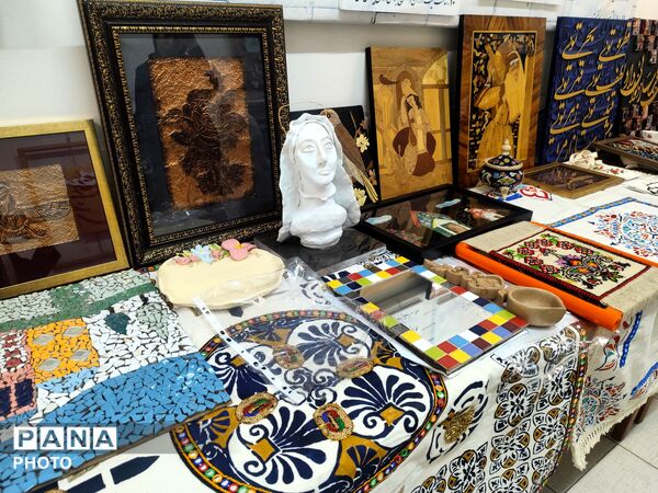جشنواره‌های فرهنگی هنری «امید فردا» و «پرسش مهر» در کرج