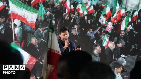سی و ششمین اجتماع عظیم مرد فردیس در راهپیمایی 
