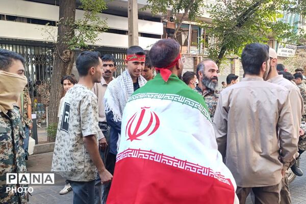 رزمایش فداییان رهبر در شیراز