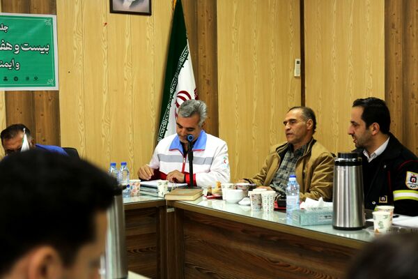 جلسه هماهنگی بیست و هفتمین مانور زلزله و ایمنی در مدارس آذربایجان شرقی