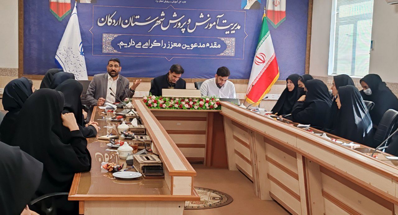 شورای دانش‌آموزی فرصتی طلایی برای کشف استعداد دانش‌آموزان است