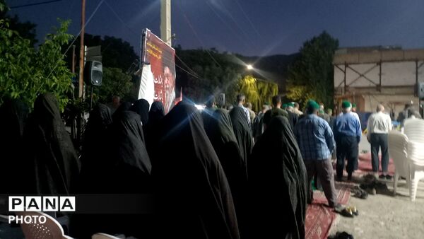 نماز مغرب و عشاء به همراه تجمعات شبانه در حسینیه شهدای شهربار