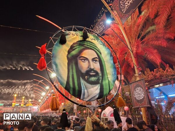 قلب ها برمدار حسین بن علی (ع) می‌تپد