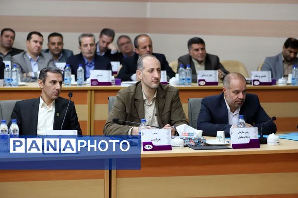 اجلاس مشترک مدیران و روسای نواحی و مناطق و شورای معاونان اداره‌کل آموزش و پرورش آذربایجان شرقی