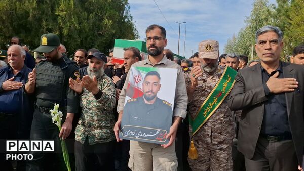 مراسم وداع و تشیع پیکر مطهر شهید محمد مهدی زواره ای در روستای طغان و امامزاده هادی شهر جوادآباد