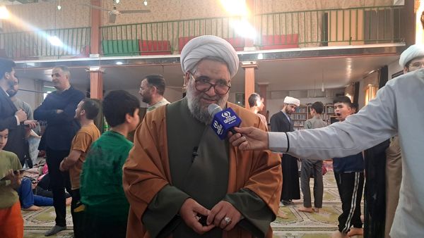 مراسم اعتکاف پسران در مسجد موسی بن جعفر آشخانه 