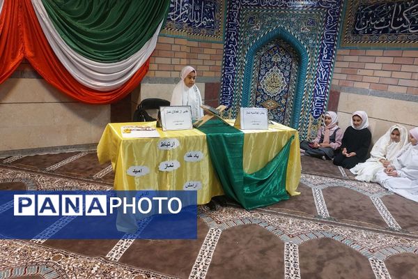 پیش‌اجلاسیه نماز در مدارس فیروزکوه با تجلیل از فعالان دینی