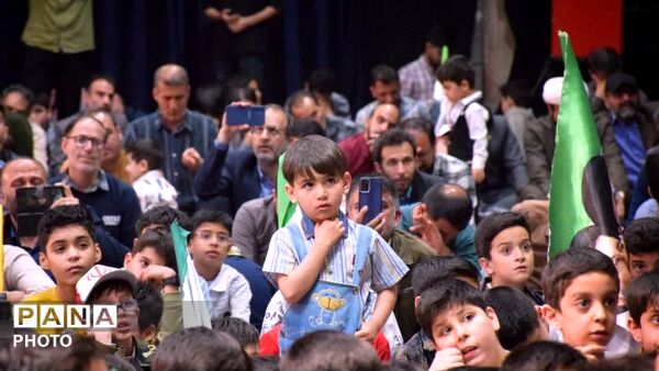 مناره‌ های میناب؛ برنامه ای به مناسبتِ میلادِ امام رضا (ع)