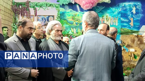 افتتاح نمایشگاه اندیشکده ندبه در هیات مهدیون کرج شاهین ویلا