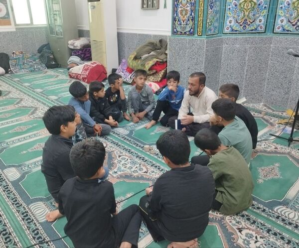 فعالیت گسترده دانش‌آموزان در ایام البیض