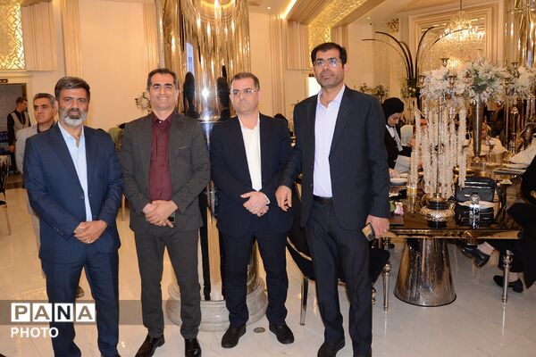 مراسم بزرگداشت و تکریم مقام و منزلت معلمان چهاردانگه