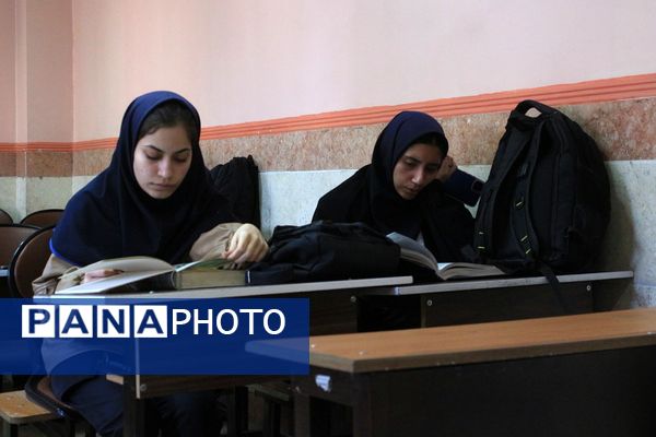  مسابقات قرآن، عترت و نماز متوسطه اول و دوم دختران بهارستان‌دو