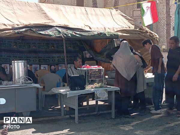 خدمت رسانی شبانه روزی موکب ها به زائران امام رضا (ع) 