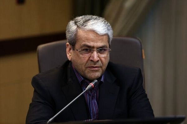 دولت، مصوبه‌ای درخصوص افزایش قیمت بنزین نداشته است