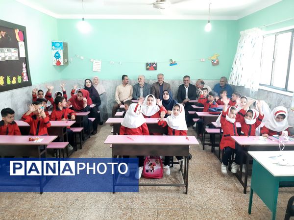 زنگ شکوفه‌ها در شهرستان عباس‌آباد به صدا درآمد