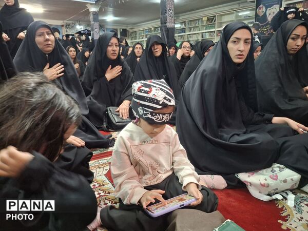 مراسم شیرخوارگان حسینی در مسجد موسی بن جعفر توس ۷۹ 