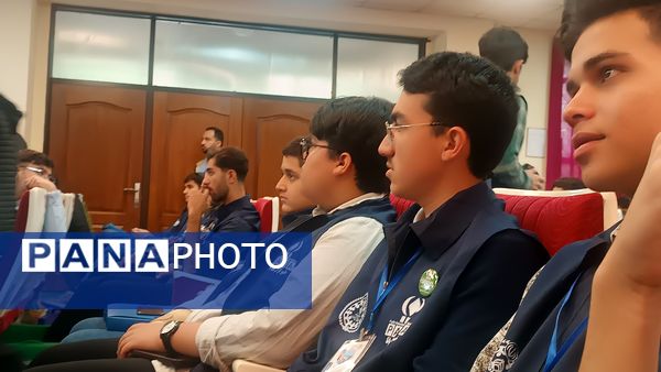 افتتاحیه اردوی مسئله محور پسران در اردوگاه شهید باهنر تهران 