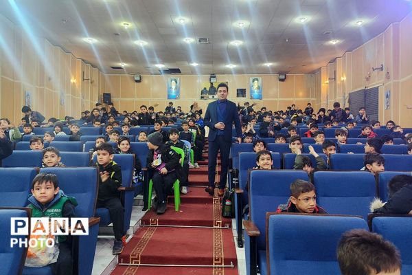 اردوی یک روزه دانش آموزان دبستان قلنبر در فرهنگسرای ولا شهرری 