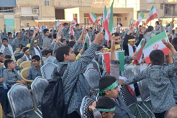 ایین بزرگداشت دانش‌آموز شهید حمله تروریستی شاهچراغ(ع)