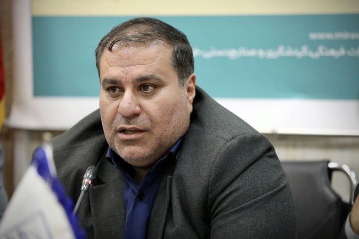 سرانه تسهیلات بانکی در استان قم را افزایش خواهیم داد