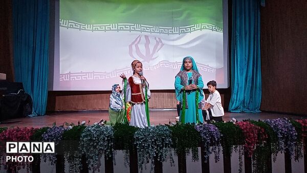 مراسم یادبود  امام مجاهد شهید در کانون فرهنگی و تربیتی رشد ناحیه 3 کرج