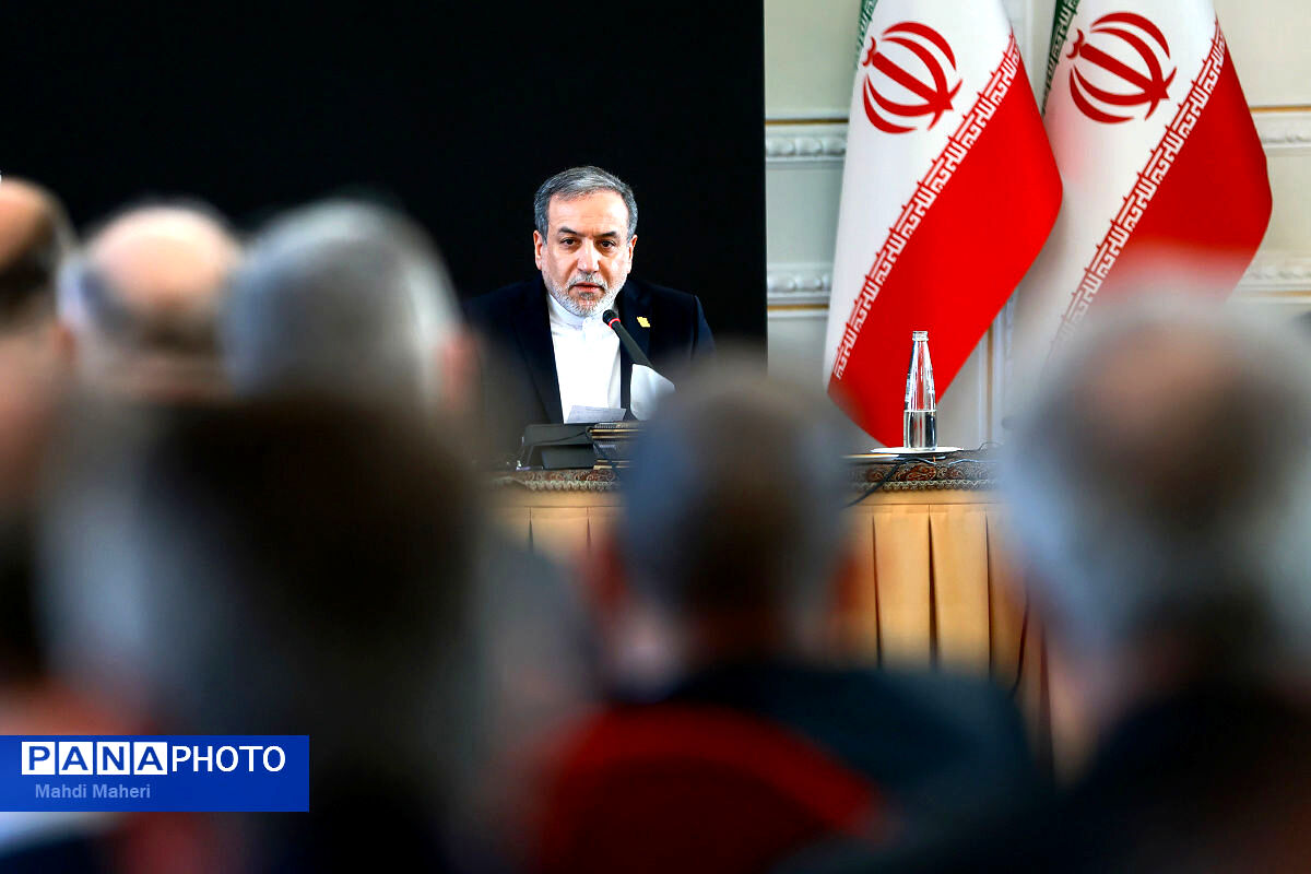 عراقچی: همدستی با رژیم صهیونیستی غیرقابل بخشش است
