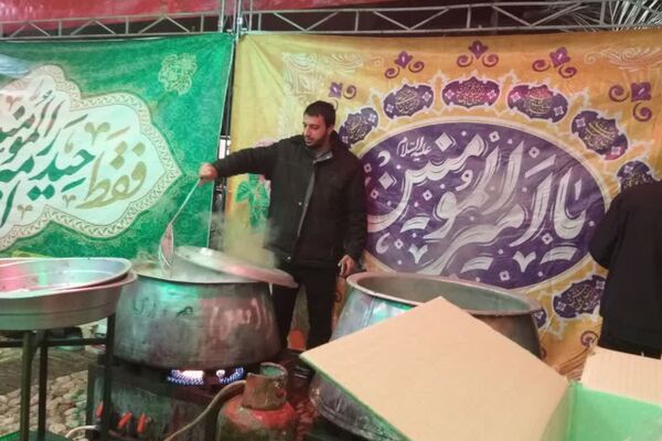 برپایی موکب پذیرایی به‌مناسبت ولادت حضرت علی(ع)