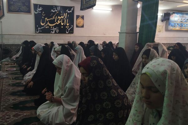 سه روز خلوت نوجوانانه با خدا در مسجد امام رضا (ع)