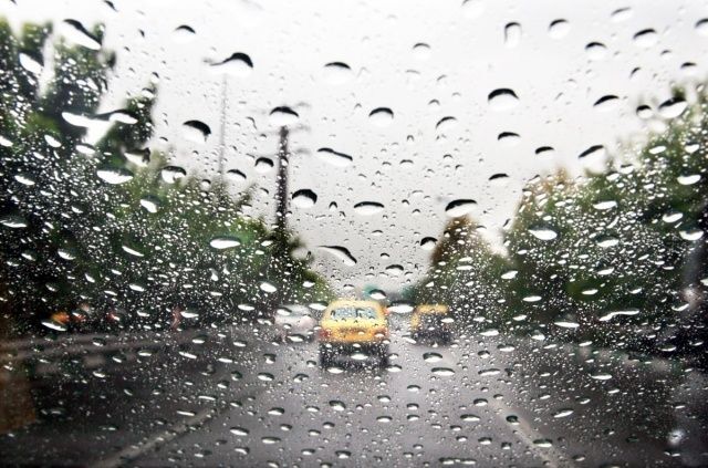 رگبار و وزش باد شدید در کوهستان‌های کشور