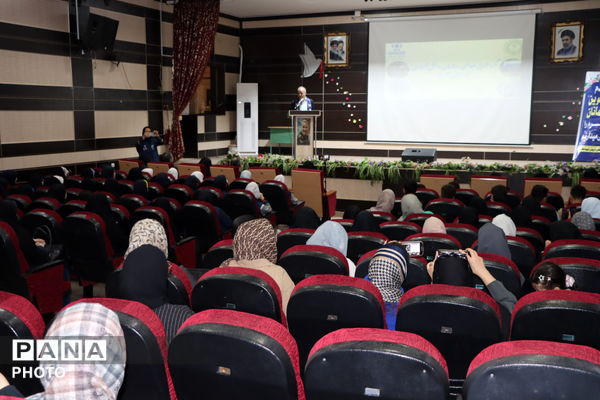 گردهمایی بزرگ خبرنگاران دانش آموز پانا در شهرستان شهریار و تجلیل از فعالان این عرصه