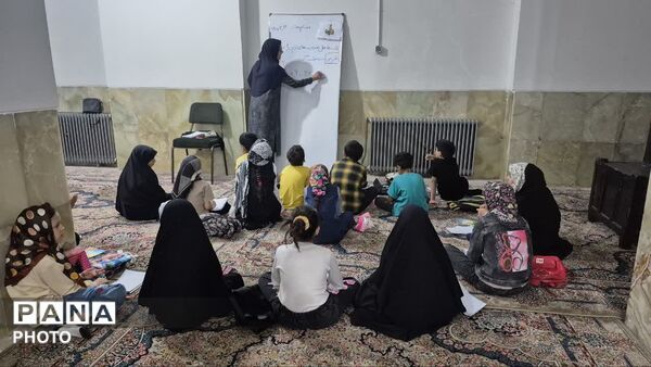 مسجدی که تبدیل به سنگر حفظ جبهه‌ دانش شد
