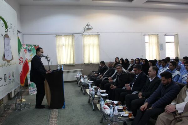 افتتاحیه استانی طرح یاریگران زندگی در مدرسه شهدای دانش‌آموز محمودآباد ناحیه یک یزد