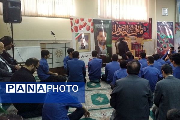 اولین یادواره شهدای سمپاد در جنگ ۱۲ روزه با محوریت «طرح لاله‌های روشن» در ناحیه دو شهرری 