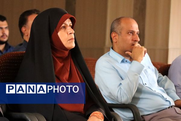 جلسه شورای سلامت اداری در آموزش و پرورش شهرستان پاکدشت