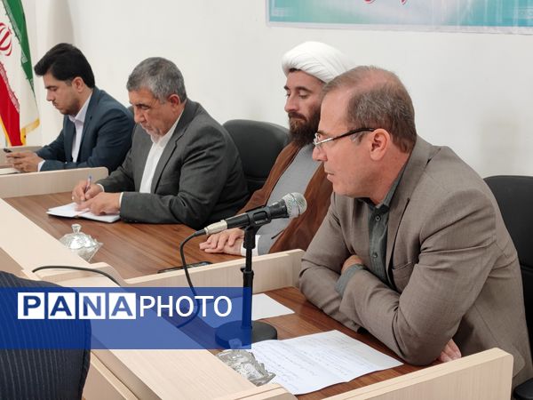  نشست جلسه شورای آموزش و پرورش در شهرستان مانه