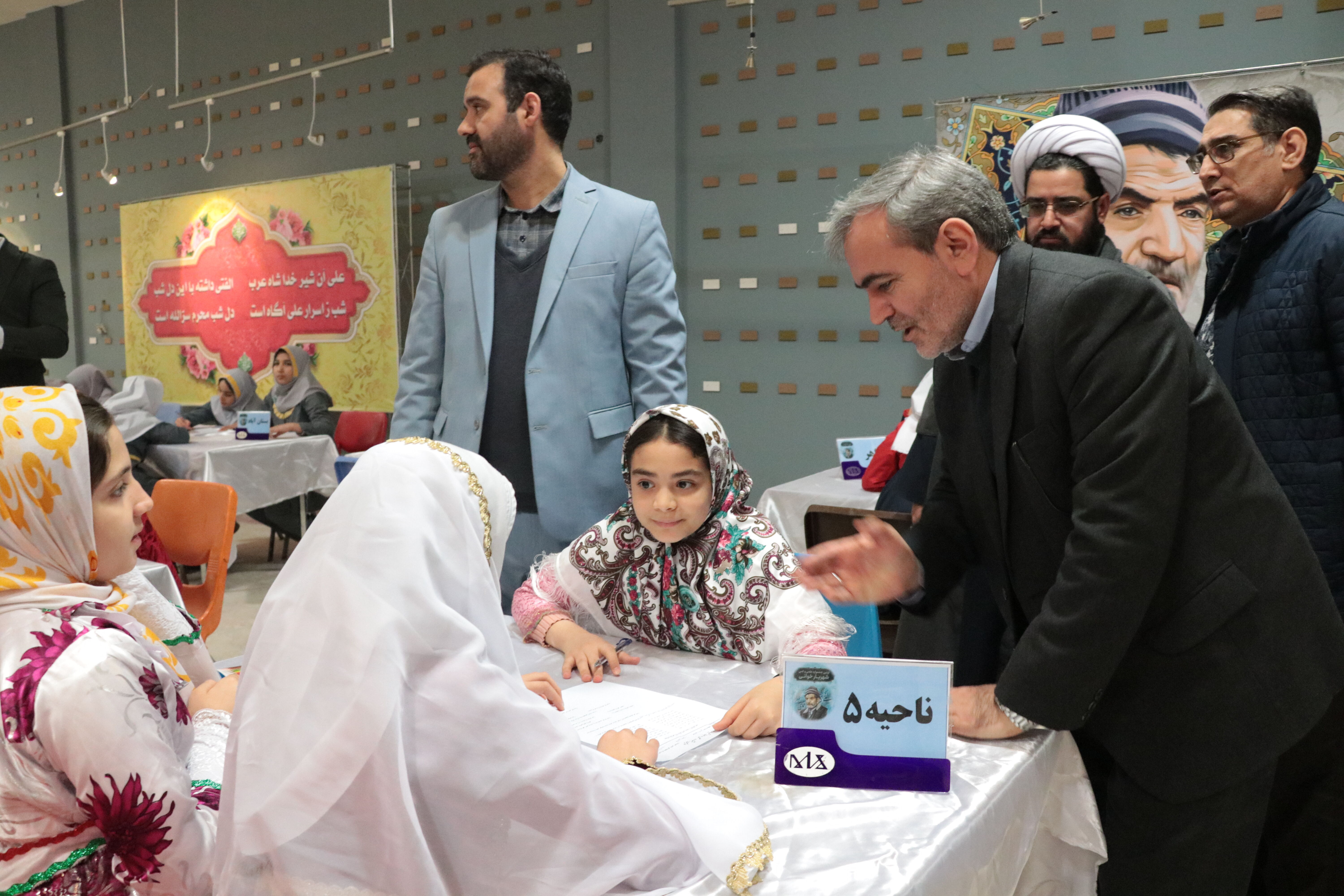 جشنواره علمی و ادبی شهریارخوانی دانش‌آموزی در تبریز