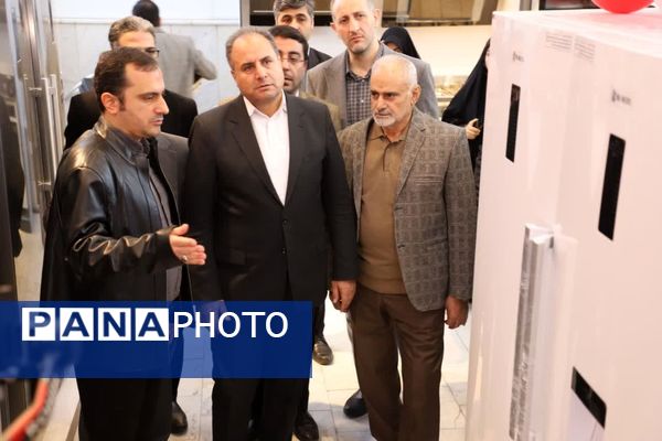 افتتاح نمایشگاه لوازم خانگی سازمان دانش‌آموزی آذربایجان شرقی 