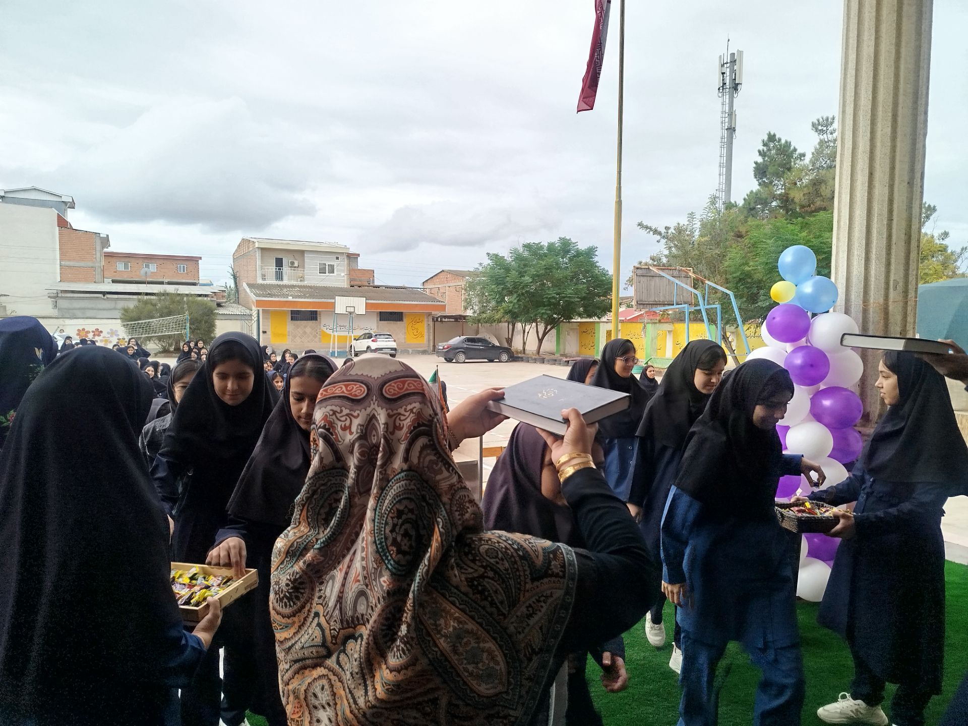 شروع سال تحصیلی و آغاز فصل مهر و دوستی