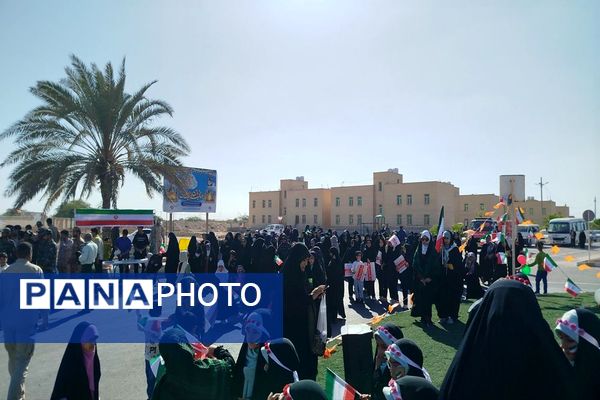 حضور  پرشور مردم بوموسی در راهپیمایی ۲۲بهمن 