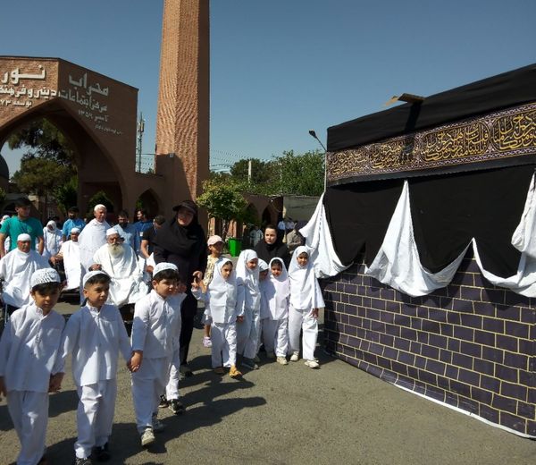 عید قربان عید بندگی و رهایی از هر چیزی جز خداست