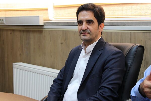 آیین معارفه معاون پرورشی و تربیت‌بدنی اداره آموزش‌وپرورش بهارستان‌دو