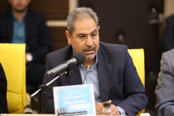 نشست مشترک کمیسیون آموزش، تحقیقات و فناوری مجلس با وزیر آموزش و پرورش 