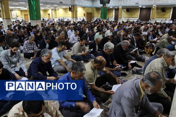 از شب قدر تا عرفه؛ نجواهای عاشقانه در حسینیه اعظم زنجان 