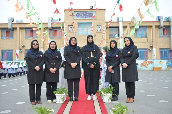 افتتاحیه طرح  «ایرانمون» در مدرسه شهدای گمنام بهارستان‌دو