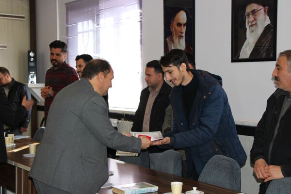 جلسه شورای اداری آموزش و پرورش شهرستان سملقان 